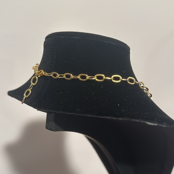 Cross Necklace - Picture 7 of 7